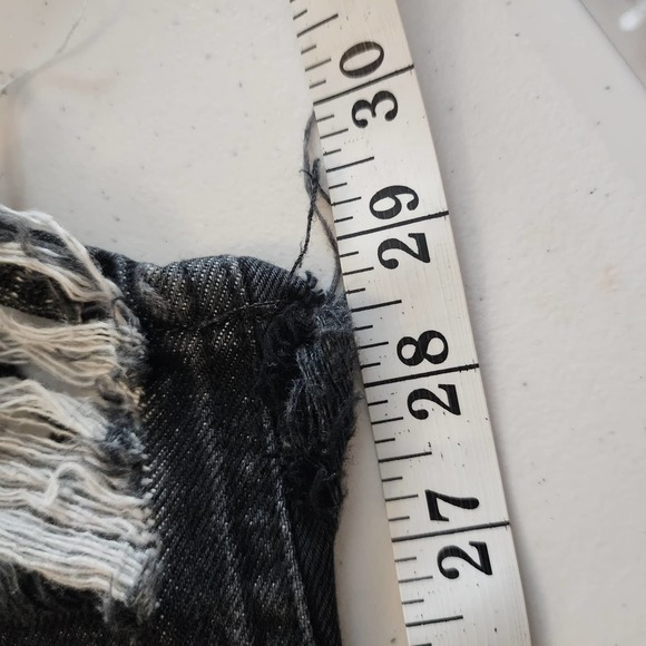 Retrofete Maggie Black Distressed Jeans Size 26 NWT - Picture 7 of 9